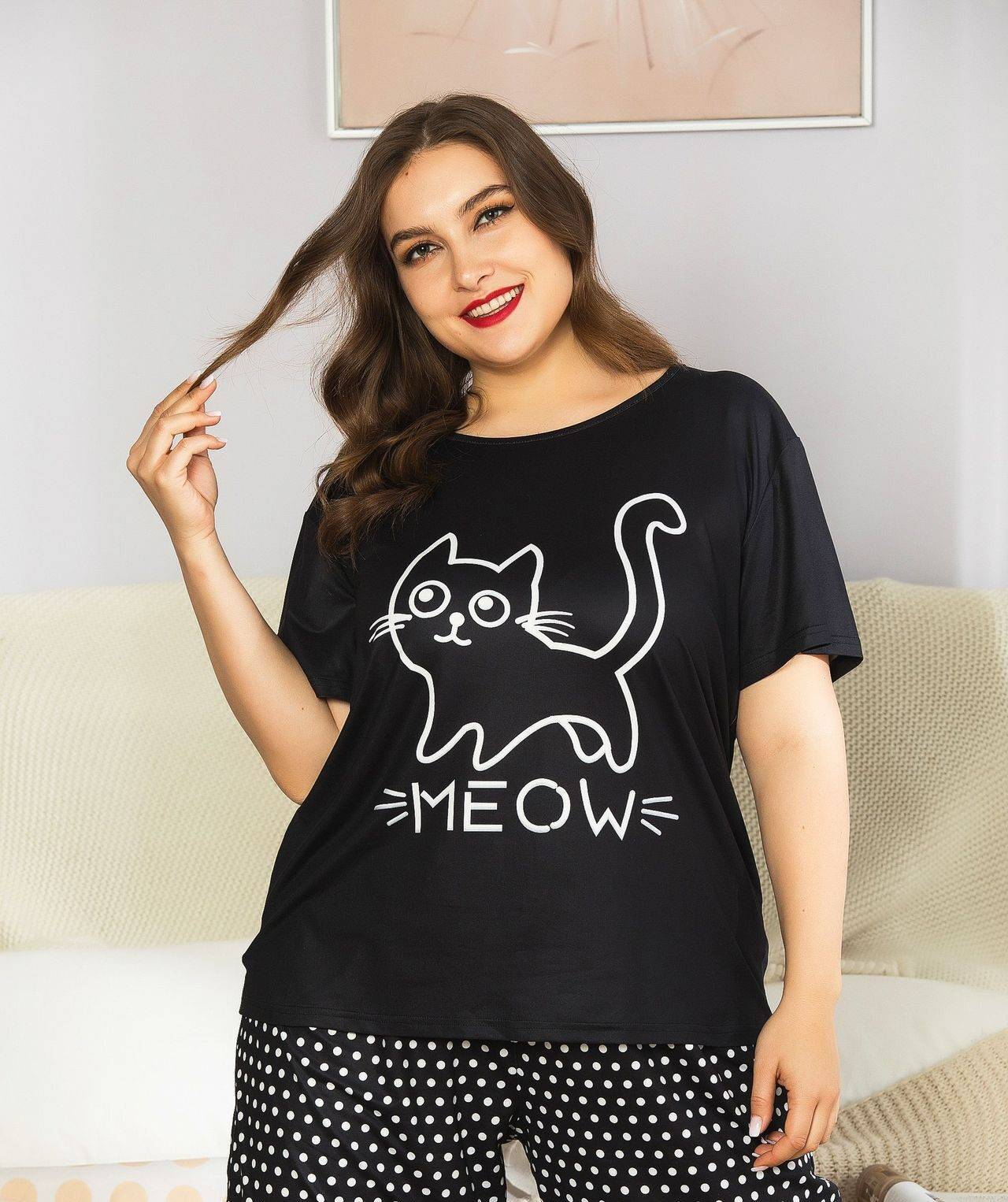 BLACK CAT MEOW