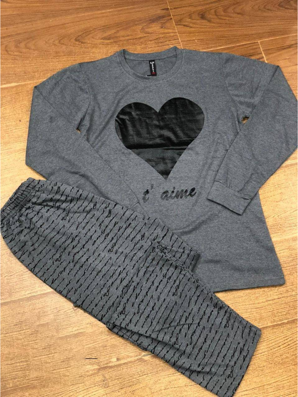 BLACK GRAY HEART nightwear for women