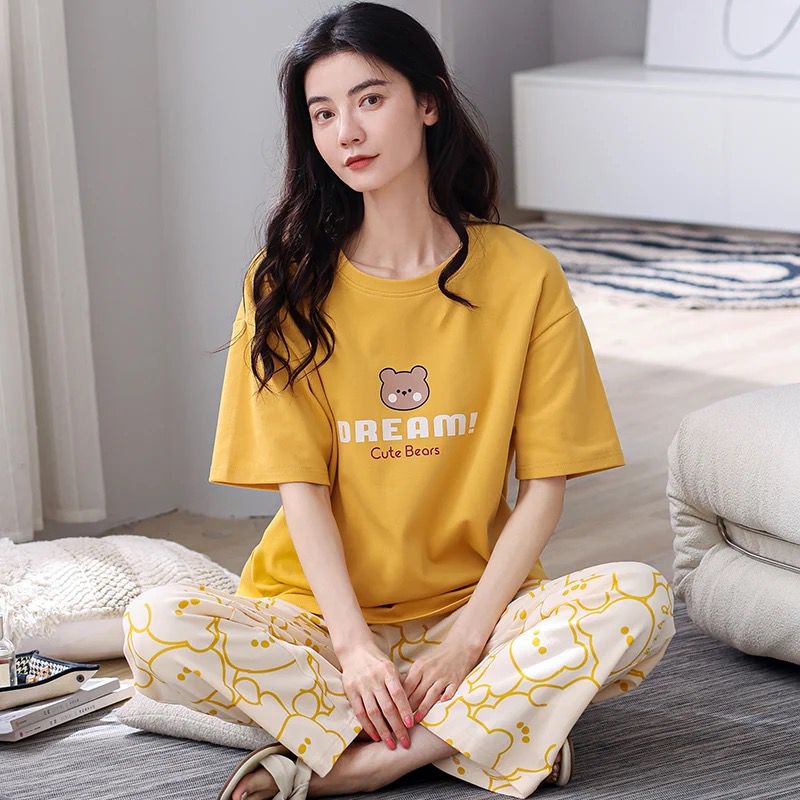 Dream Cute Bear Painted Half sleeve nightwear for women